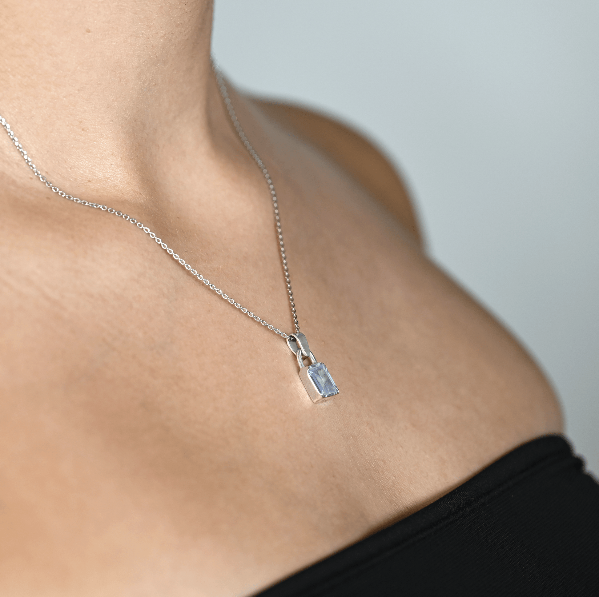 Topaas Locksy Pendant