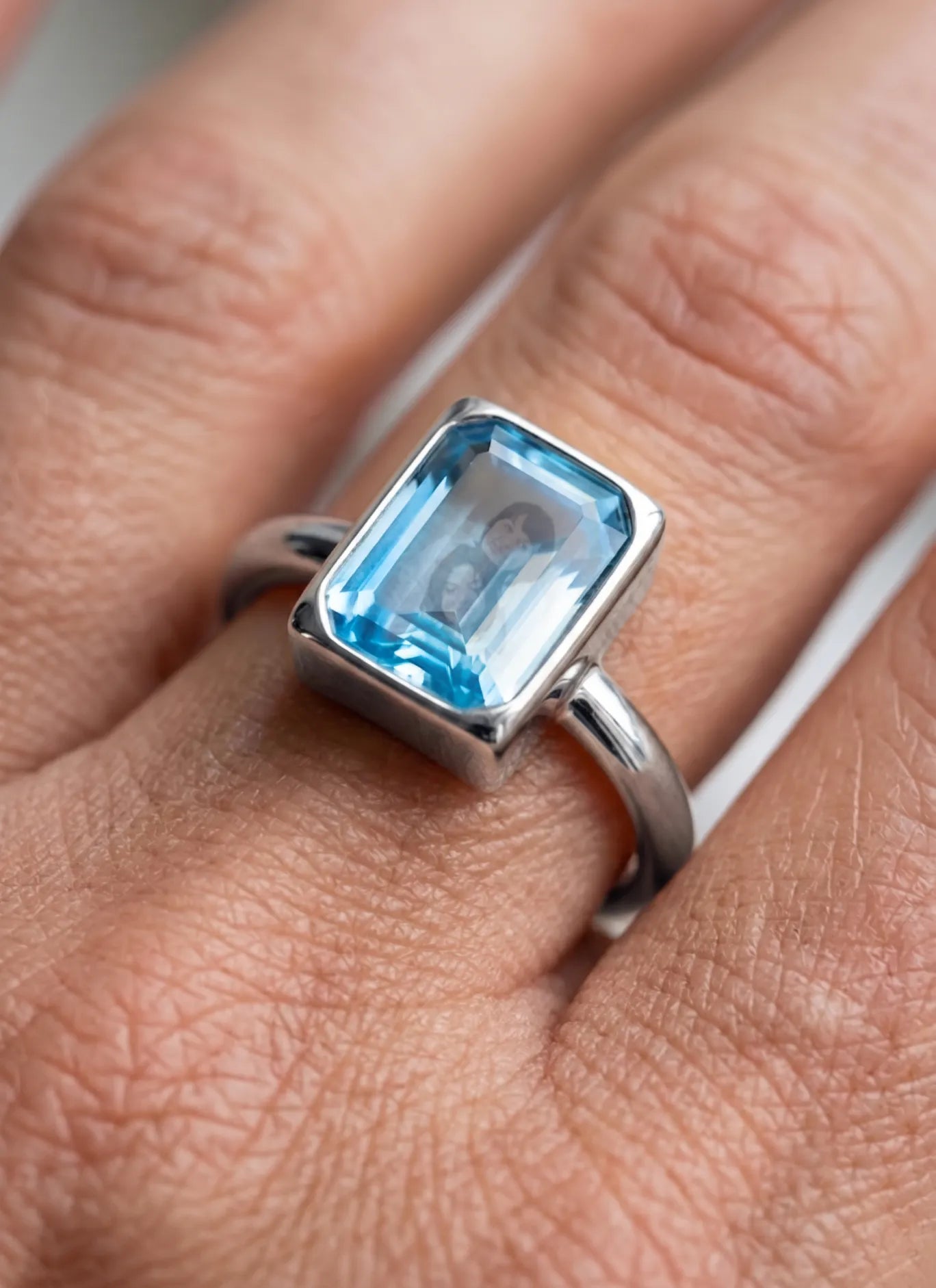 Momentum Ring Zilver — Topaas • Personaliseerbaar Hoofdafbeelding