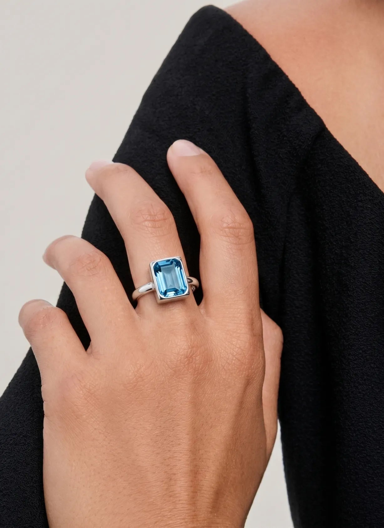 Momentum Ring Zilver — Topaas • Personaliseerbaar