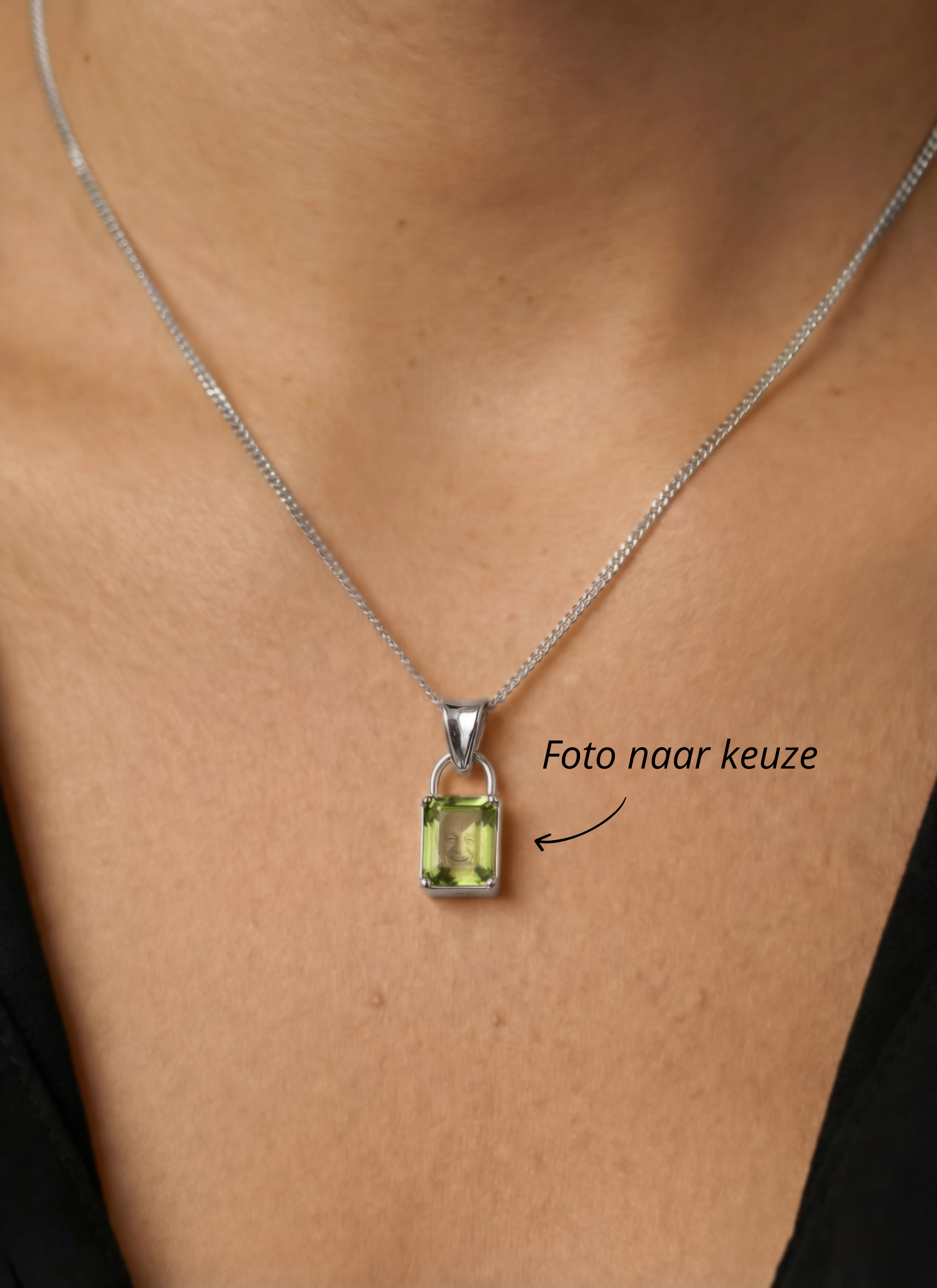 Locksy Hanger Zilver — Peridot • Personaliseerbaar