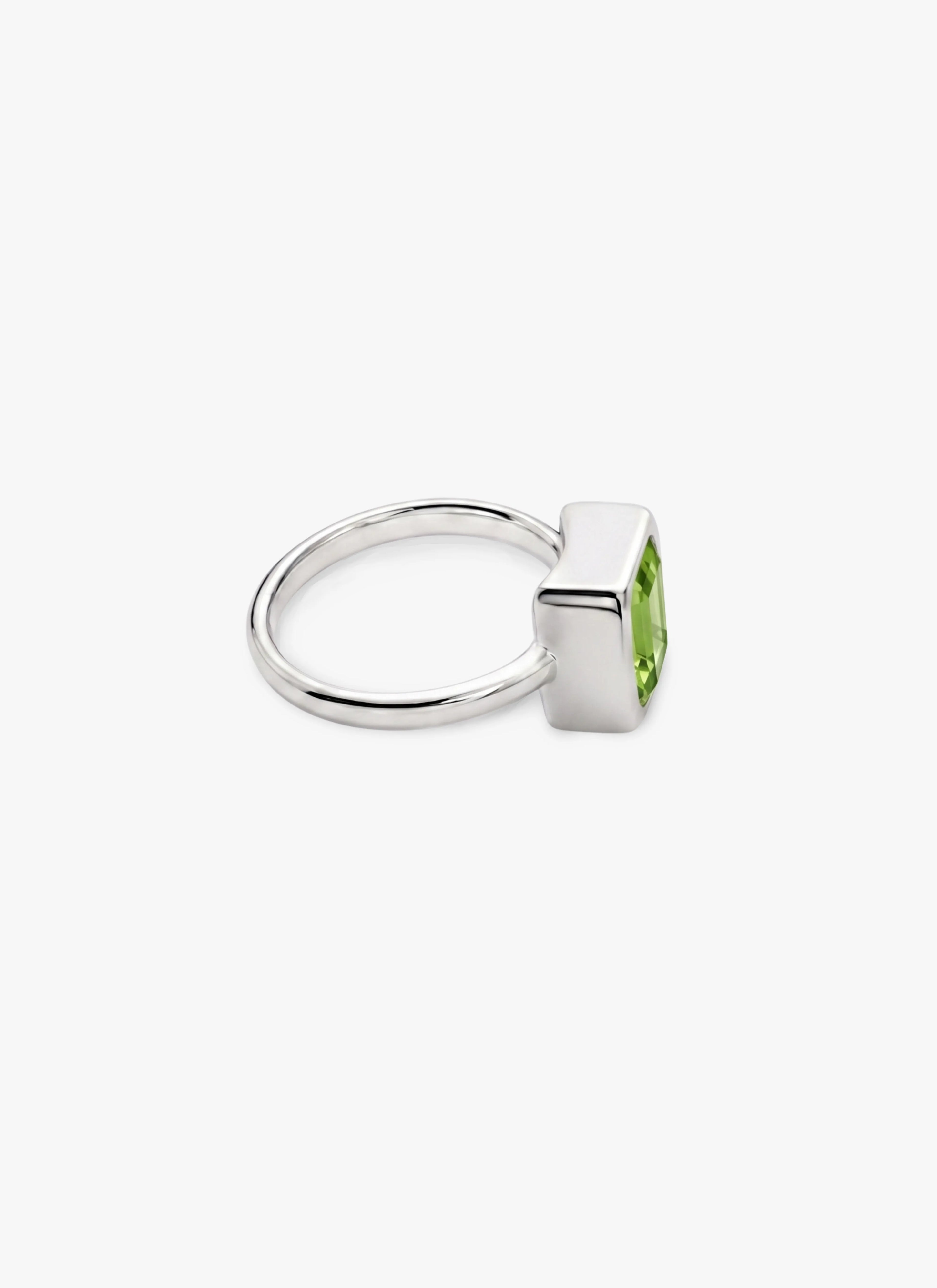 Momentum Ring Zilver — Peridot • Personaliseerbaar